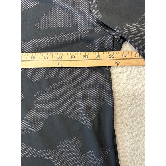 Under Armour Mens Camo Athletic Tee Shirt Size XL - Picture 4 of 7